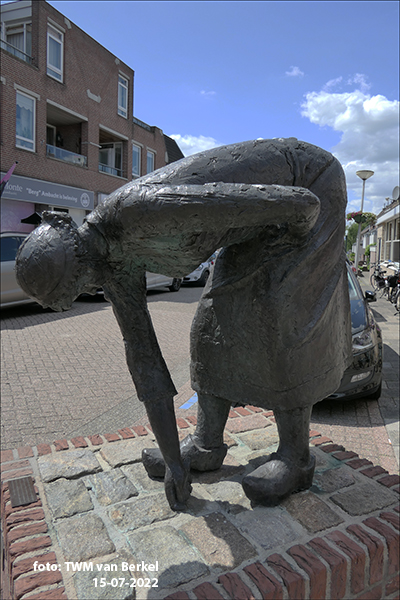 Straatwroetster